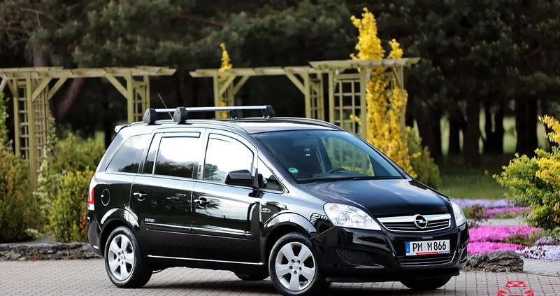 Opel Zafira cena 23999 przebieg: 186000, rok produkcji 2012 z Pińczów małe 704